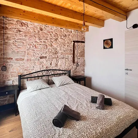 Prázdninový dům Kuca Garma *