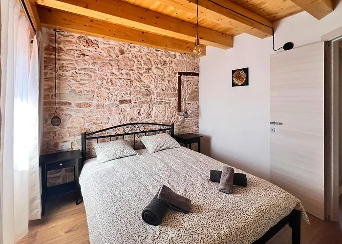 Vikendica Kuca Garma *